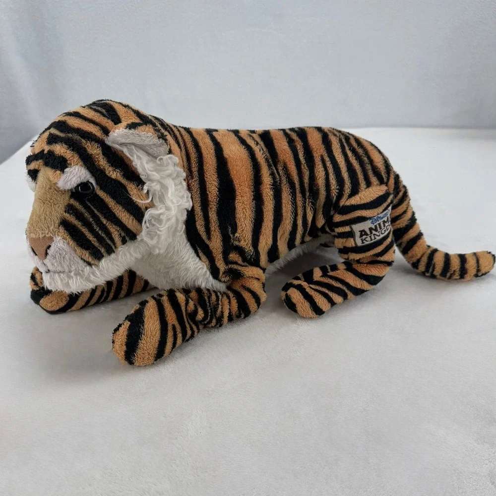 Disney Parks Animal Kingdom Tiger Plush Kids Retired Souvenir Stuffed Animal